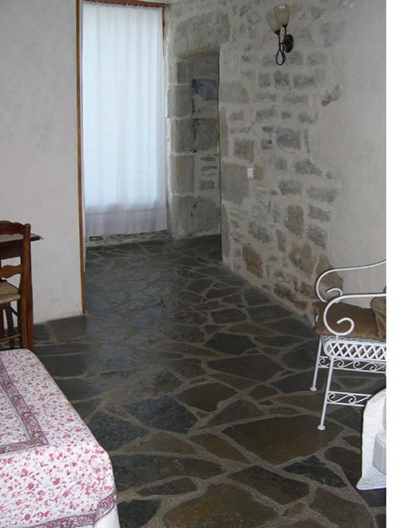 La Bergerie Bed and Breakfast Sainte-Eulalie-de-Cernon Værelse billede